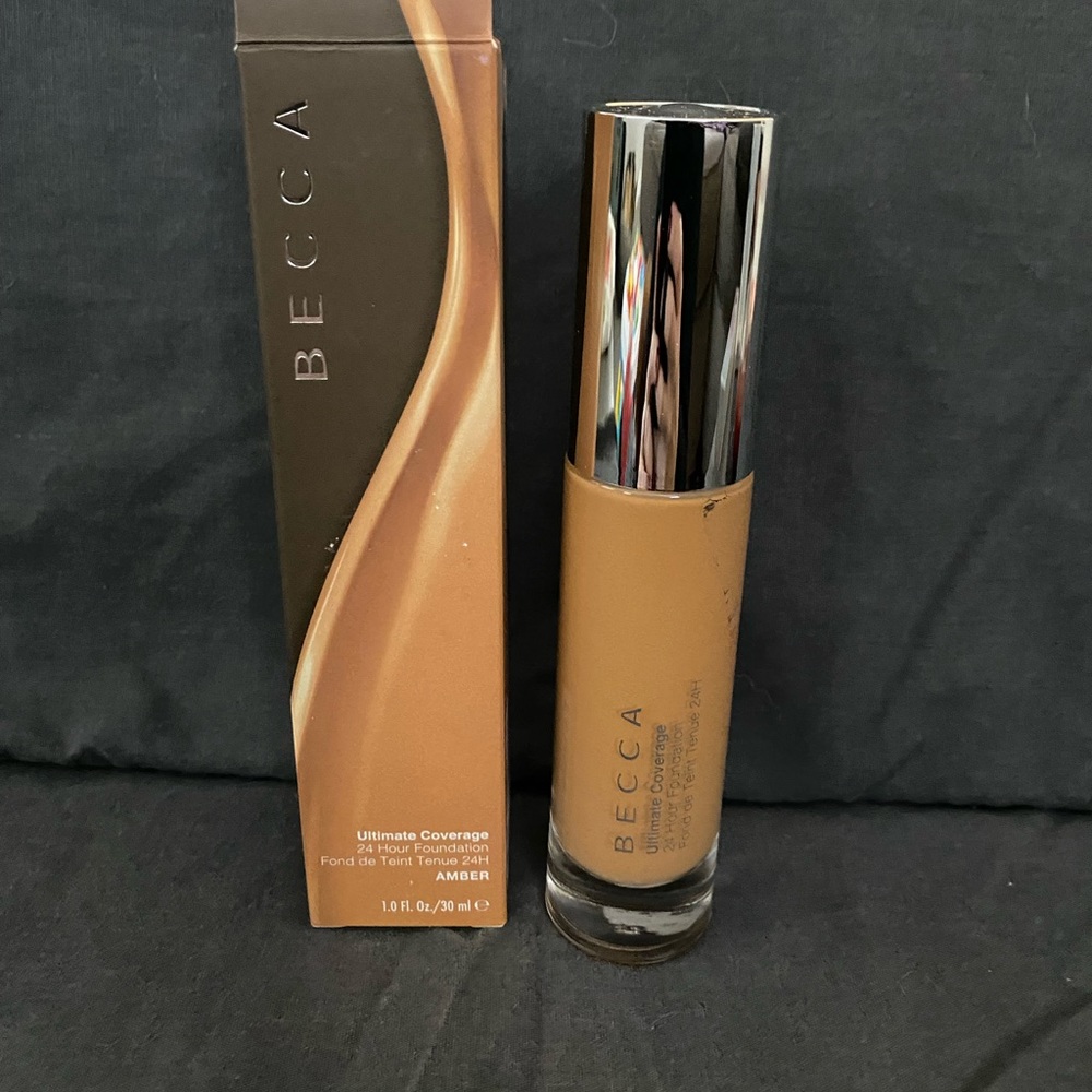 BECCA Ultimate Coverage Foundation-Amber